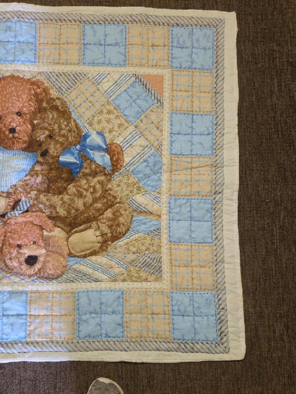 Teddy Bear Patchwork Baby Quilt - Blue & Cream 41x33 - Picture 2 of 8